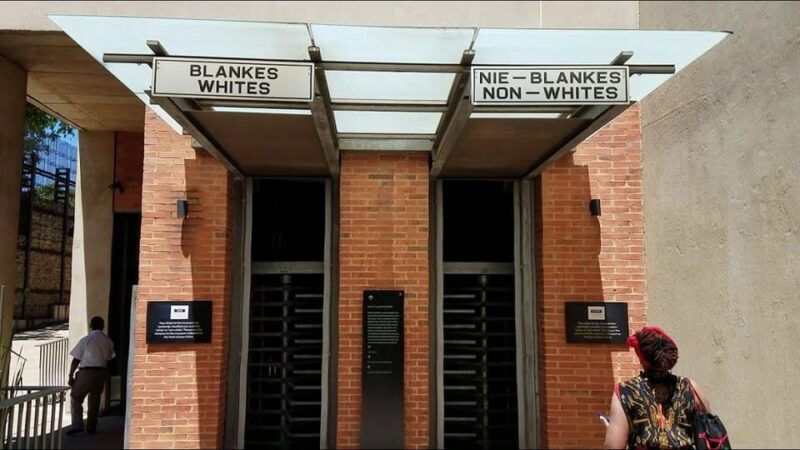 apartheid-museum-soweto-tour
