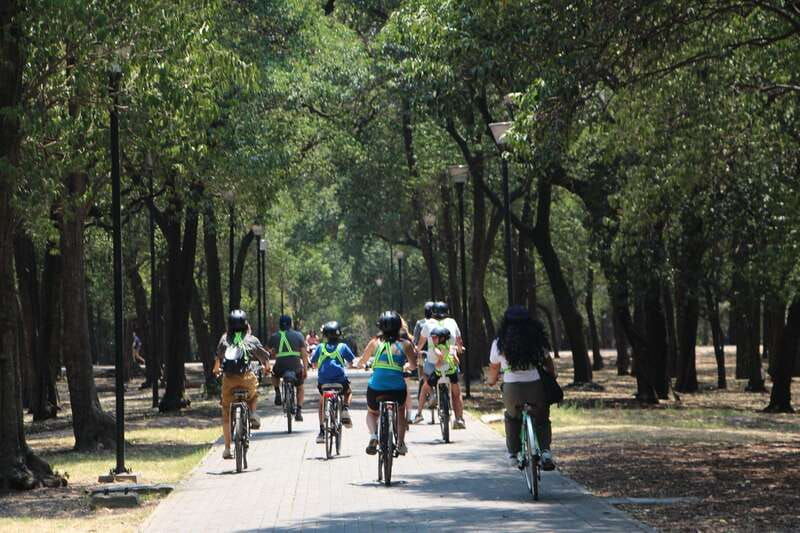 architecture-bike-tour-mexico-city-guided-by-architects