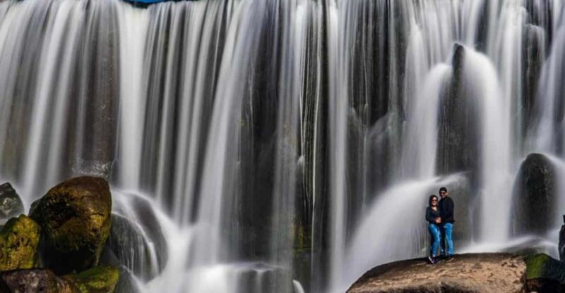 arequipa-pillones-waterfalls-and-rock-forest-2