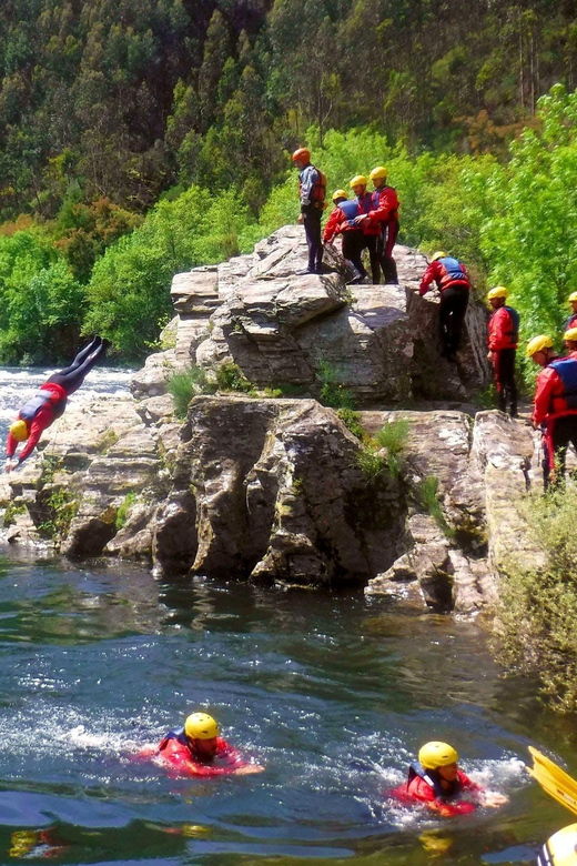 arouca-river-trekking-in-rio-paiva