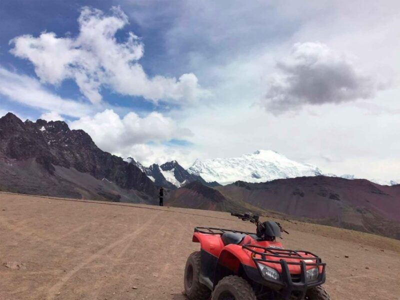 atv-rainbow-mountain-group-lunch