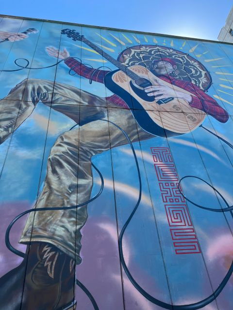 austin-art-architecture-bicycle-tour