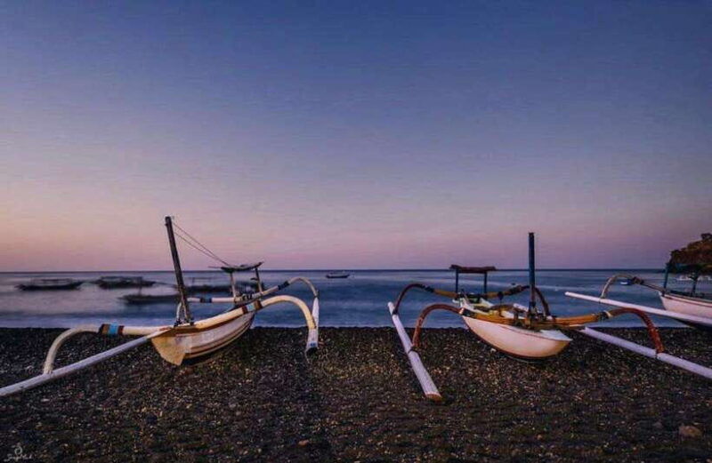 bali-amed-underwater-temple-snorkeling-experience