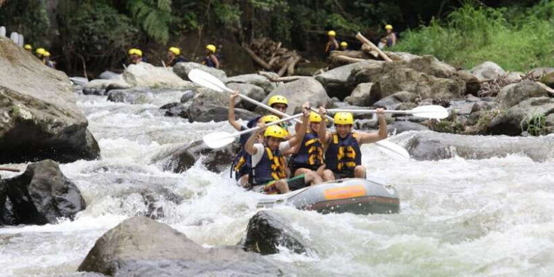 bali-jungle-trek-and-river-rafting-with-lunch