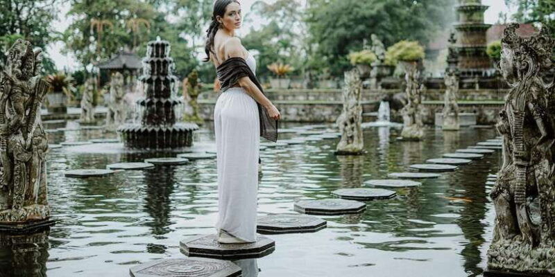 bali-lempuyang-temple-tour-with-photographer-bali