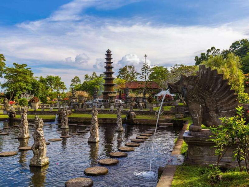 bali-lempuyang-temple-water-palace-and-waterfall-tour