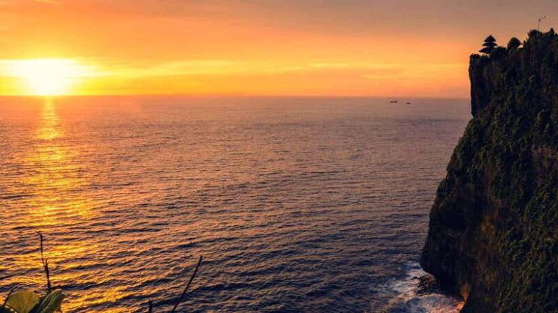 bali-monkey-forest-tegalalang-uluwatu-kecak-dance-tour