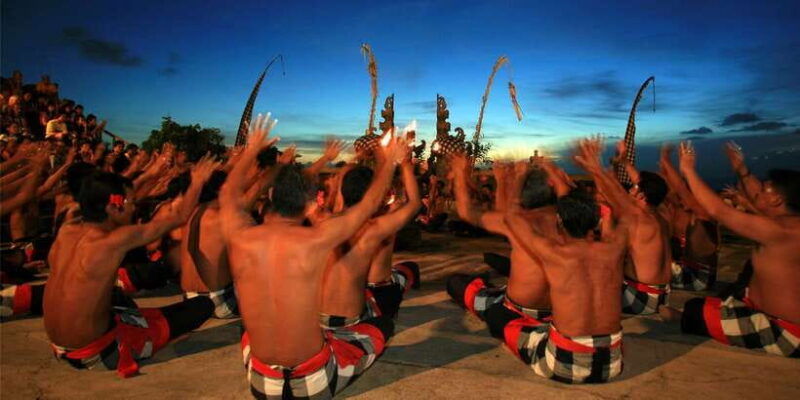 bali-south-coast-uluwatu-tanah-lot-and-jimbaran-day-trip