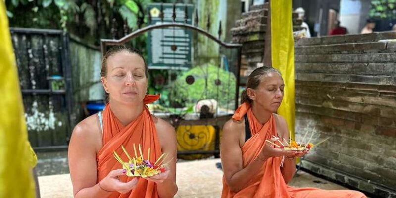balinese-spiritual-cleansing-by-traditional-method