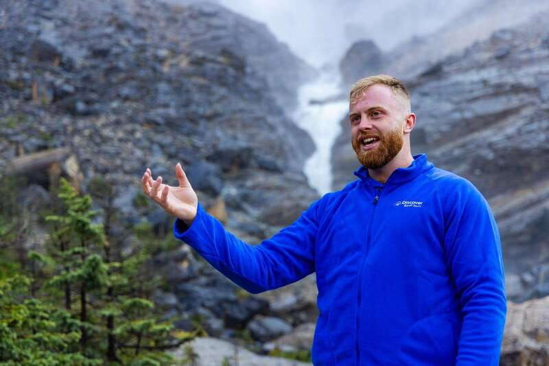 banff-grizzly-bear-refuge-tour-with-lunch