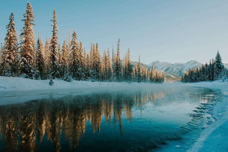 banff-thermal-waters-and-hidden-waterfalls-3hr-walk