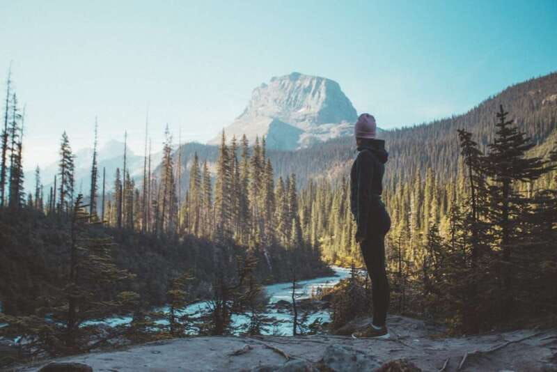 banff-waterfalls-tour-in-banff-yoho-national-parks