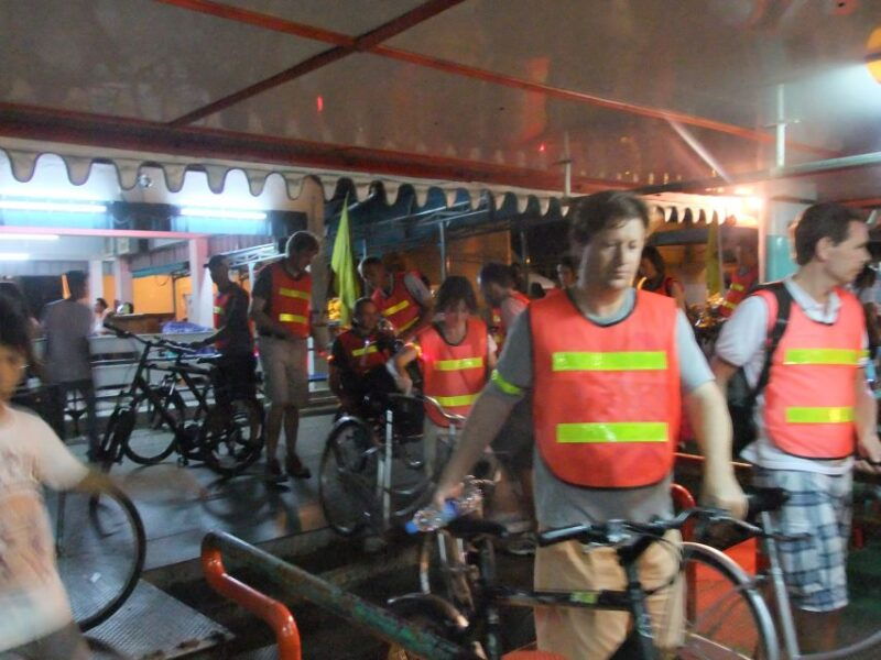 bangkok-by-night-cycling-tour