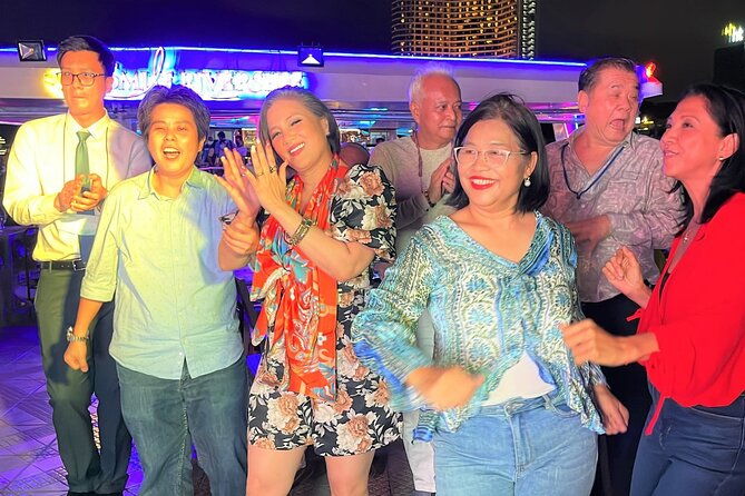 Bangkok Dinner Cruise with Intl Buffet, Live Music & Hotel Pickup - Who Is This Tour Best For?