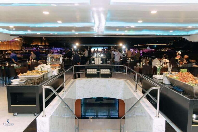 bangkok-unicorn-chao-phraya-river-dinner-cruise
