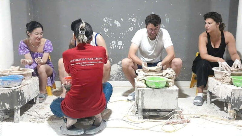 bat-trang-pottery-ceramics-class-in-hanois-old-quarter-vn