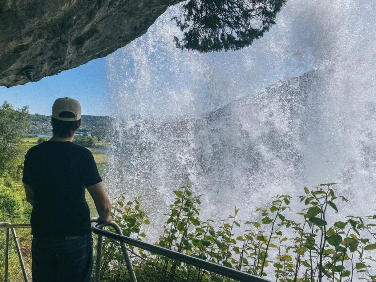 bergen-waterfalls-of-hardangerfjord-guided-tour