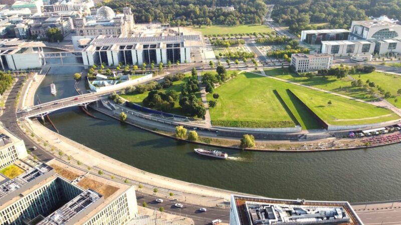 berlin-evening-sightseeing-river-cruise-on-the-spree