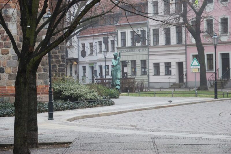 berlin-historic-center-walking-tour-with-a-real-berliner