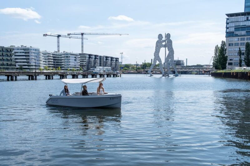 berlin-self-drive-boat-tour