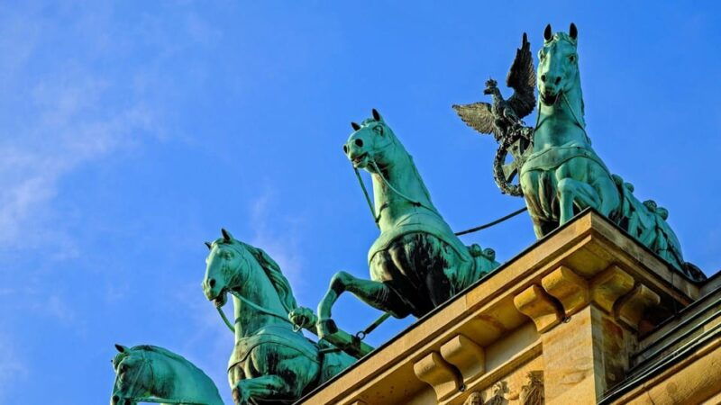 best-of-berlin-private-walking-tour-with-a-local