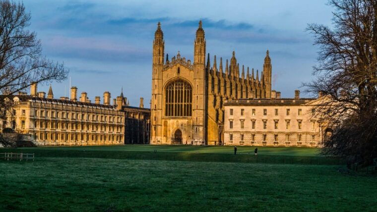 best-of-cambridge-private-walking-tour-with-a-local