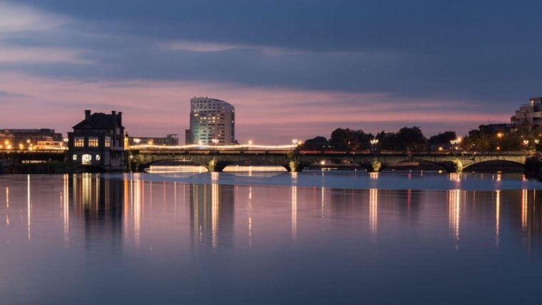 best-of-limerick-private-walking-tour-with-a-local