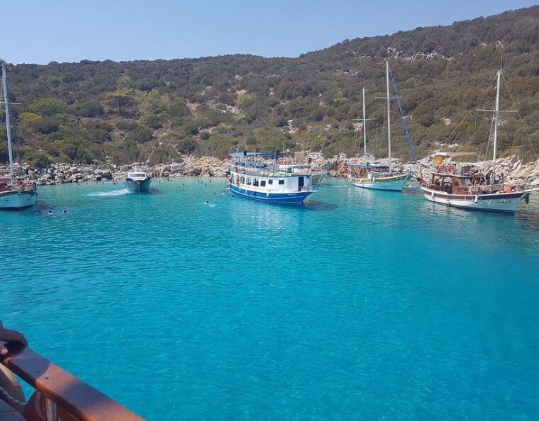bodrum-boat-cruise-with-lunch-and-optional-hotel-transfer