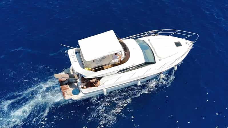 bodrum-private-motoryacht-tour-with-swimming-stops-lunch