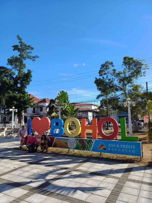 bohol-chocolate-hills-private-tour