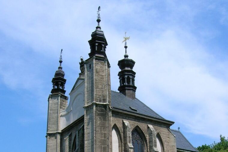 bone-church-and-kutna-hora-private-tour-from-prague