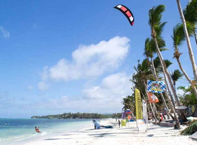 boracay-flying-donut-water-tubing-experience