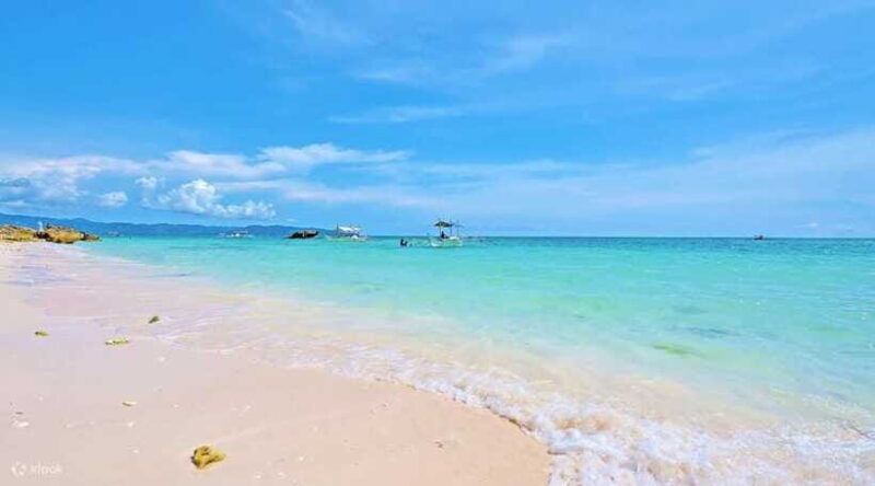 boracay-island-hopping-with-lunch-atv-mainland-adventure
