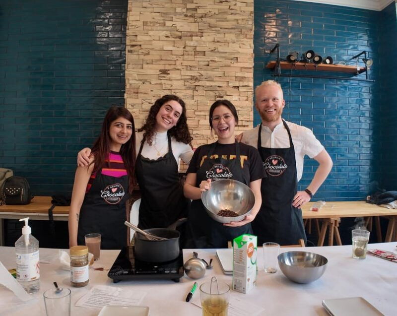 bruges-chocolate-truffle-making-class