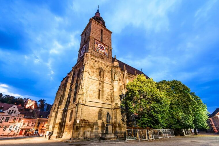 bucharest-peles-castle-bran-castle-brasov-full-day-tour