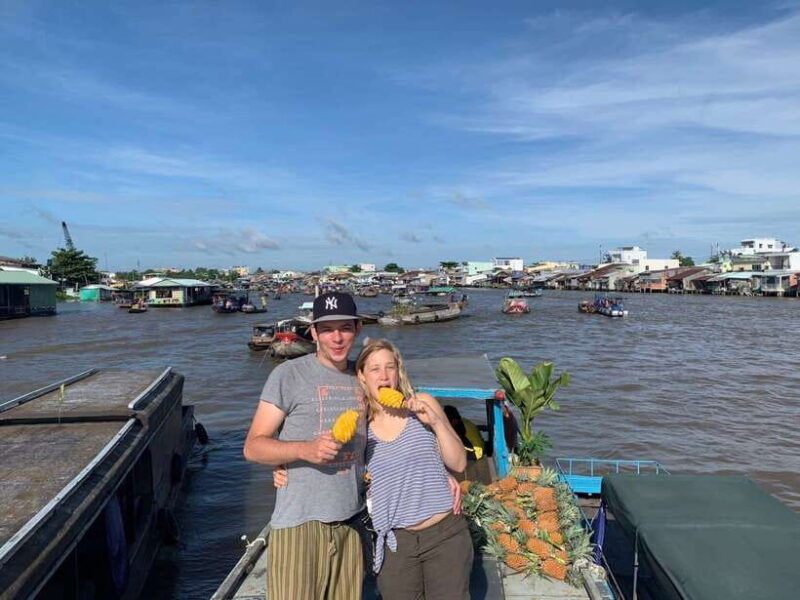 cai-rang-famous-floating-market-in-can-tho-private-tour