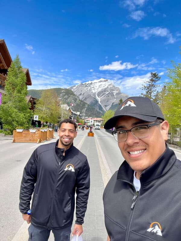 calgary-canmore-banff-national-park-lake-louise-day-trip