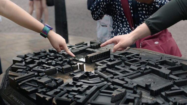 cambridge-city-walking-tour-exploration-game