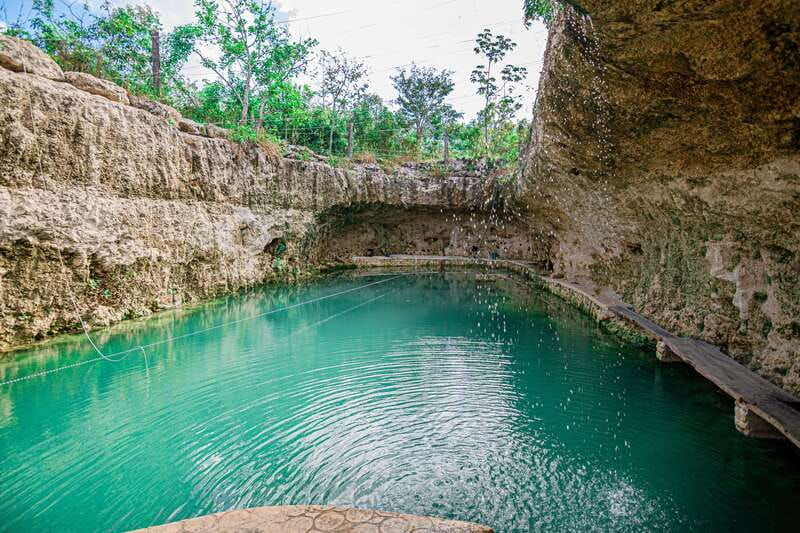 cancun-cenotes-el-retono-with-bicycles-lunch-and-transfer