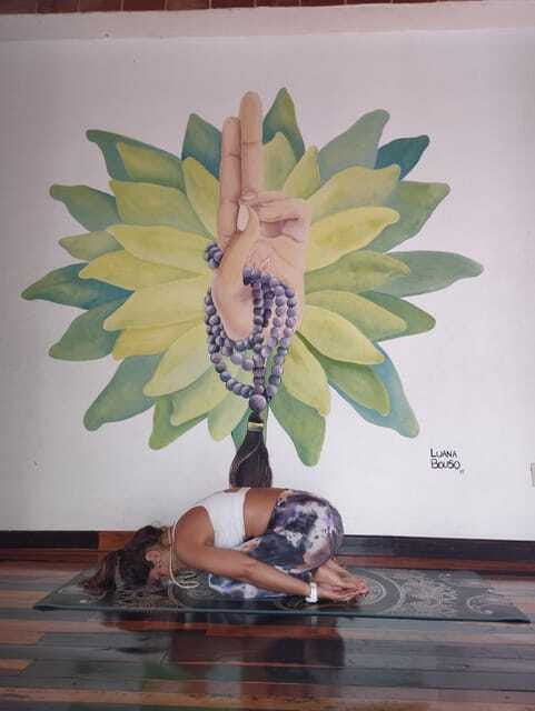 cancun-hatha-yoga-class-with-mindfulness-meditation