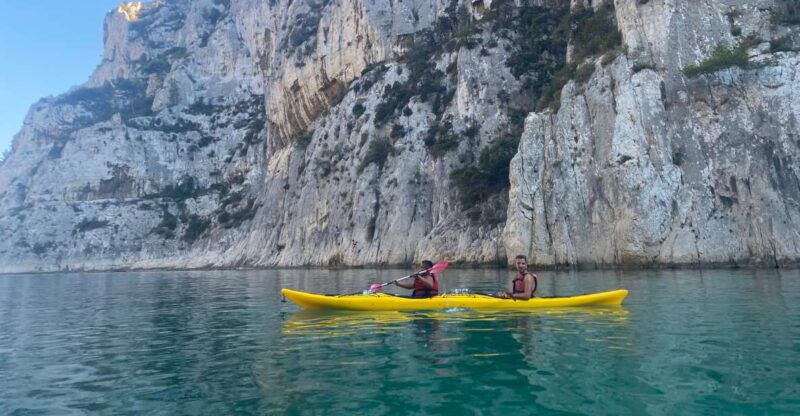 cassis-calanques-national-park-sea-kayaking-tour