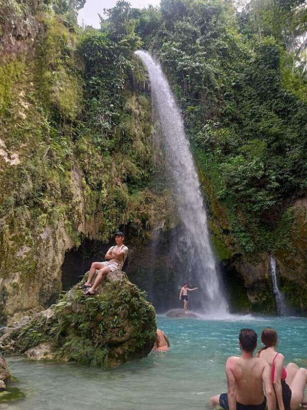 cebu-dao-inambakan-kawasan-and-mantayupan-waterfalls-trip