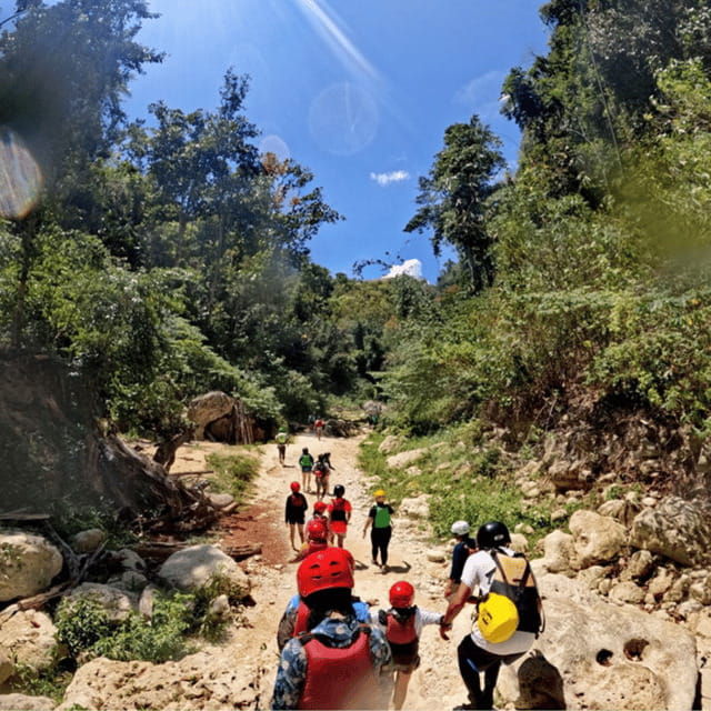cebu-moalboal-kawasan-day-tour-with-badian-canyoneering