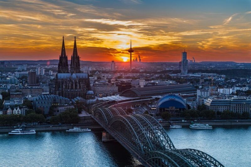 cologne-old-town-highlights-walking-tour