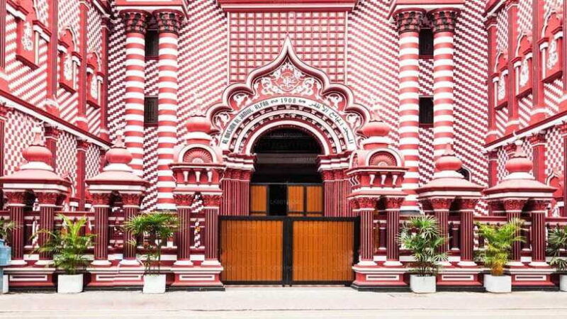 colombo-city-exploration-with-banana-leaf-lunch