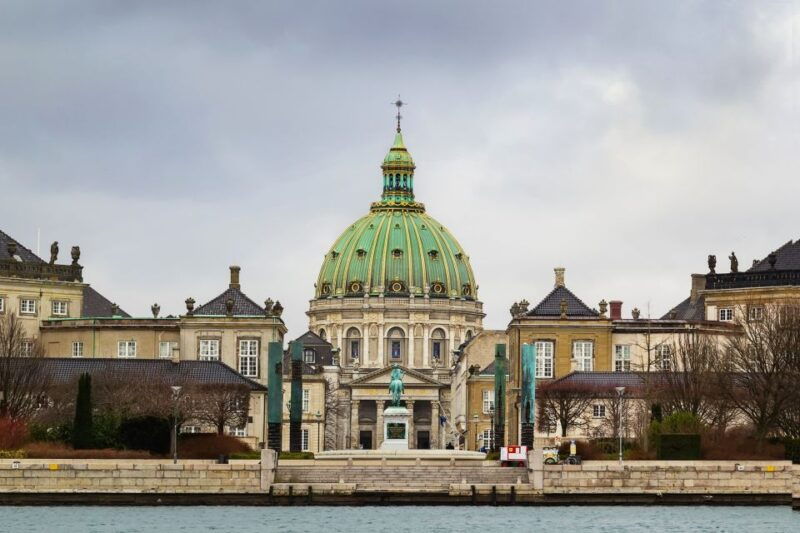 copenhagen-highlights-secrets-private-walking-tour