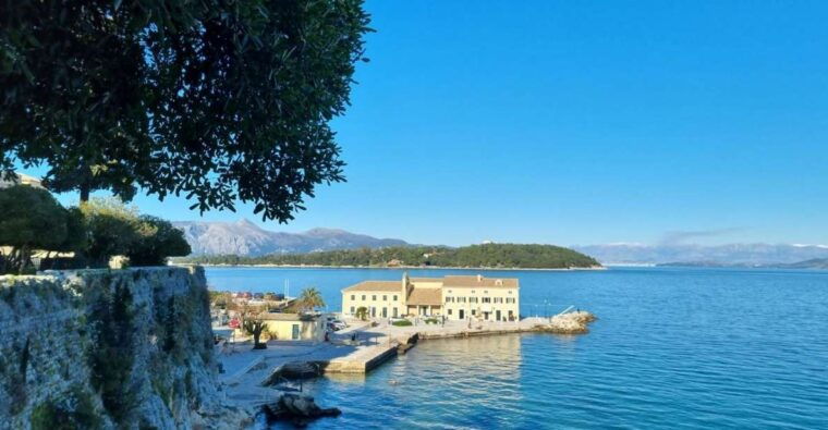 corfu-small-group-city-walking-tour
