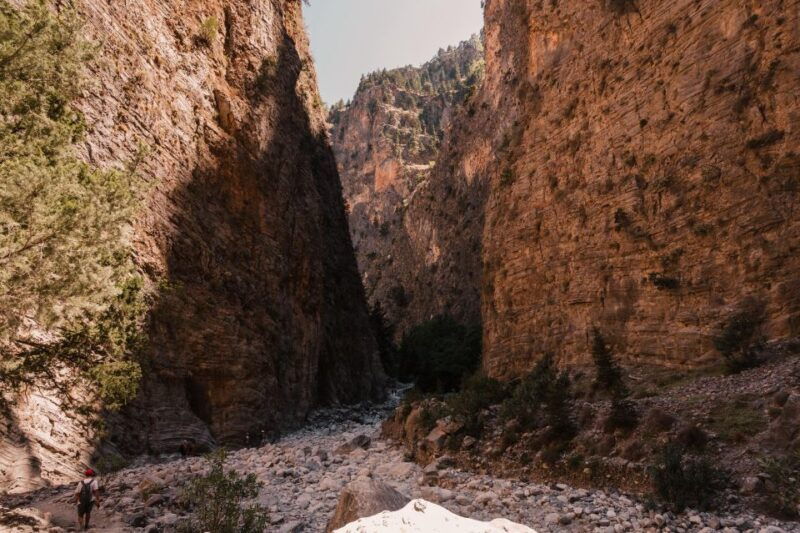 crete-samaria-gorge-hiking