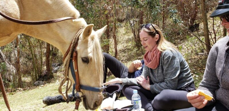 cusco-half-day-horseback-riding-at-devils-balcony