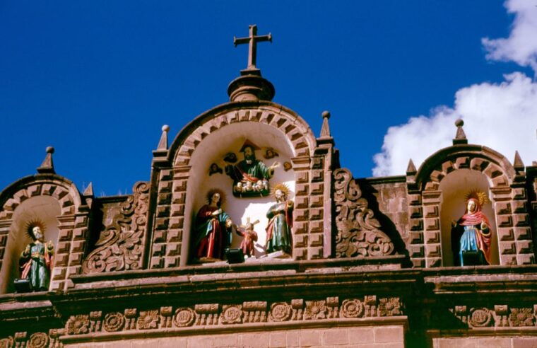 cusco-private-city-tour-and-saksaywaman-visit-with-transfer